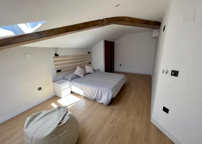 Duplex Los Serrano *